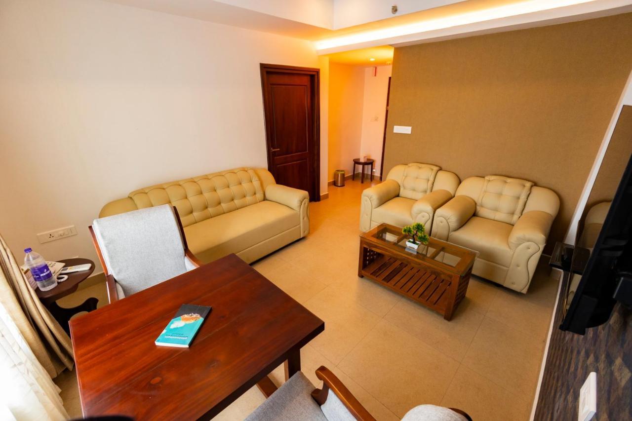 Hotel Dev Residency Thiruvananthapuram Exteriér fotografie